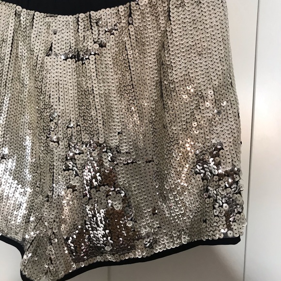 H&M gold sequin drawstring shorts size 1 - Picture 7 of 8